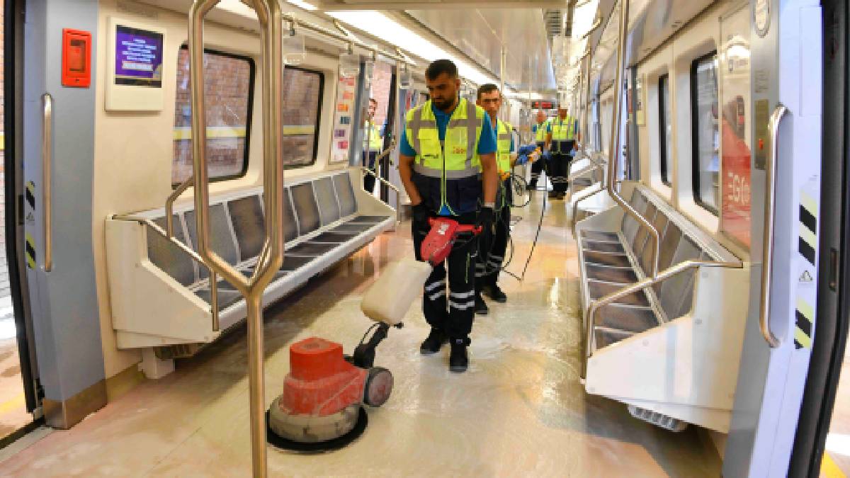 Metro ve Ankaray’da hijyen mesaisi