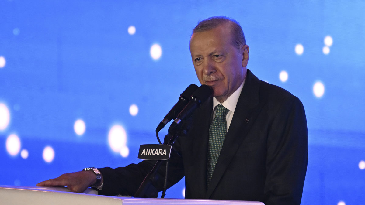 AK Parti'nin 25. yıl mitinginde konuşan Erdoğan: En büyük sermayemiz kardeşliğimizdir