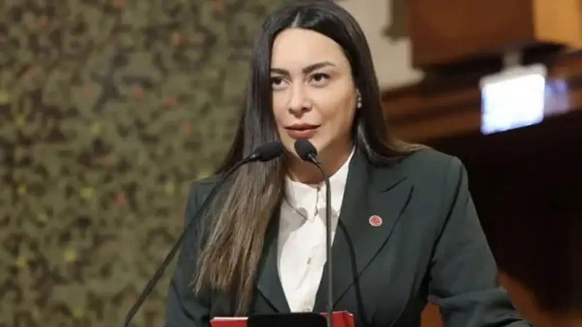 Bakırköy Belediye Meclis üyesi Hülya Şimşek tutuklandı