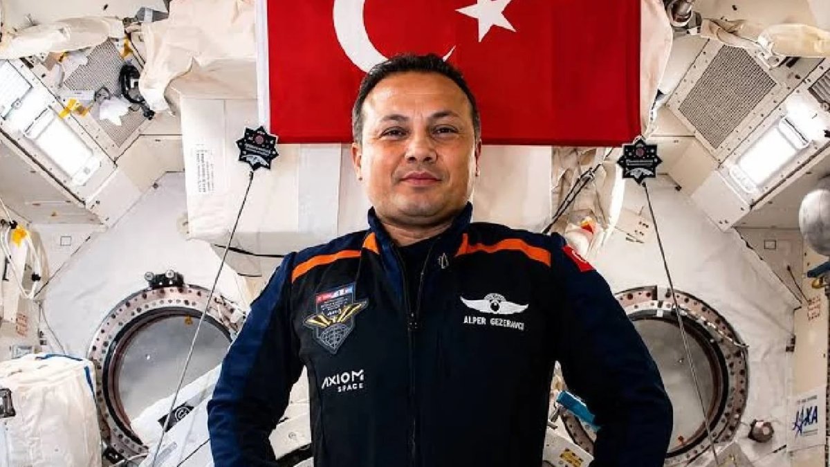 Türkiye'nin ilk astronotu Tuğgeneral Alper Gezeravcı üs komutanlığına atandı