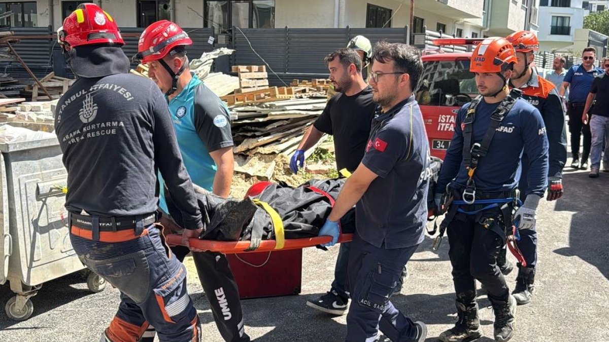 Tuzla’da foseptik çukuruna giren işçi hayatını kaybetti