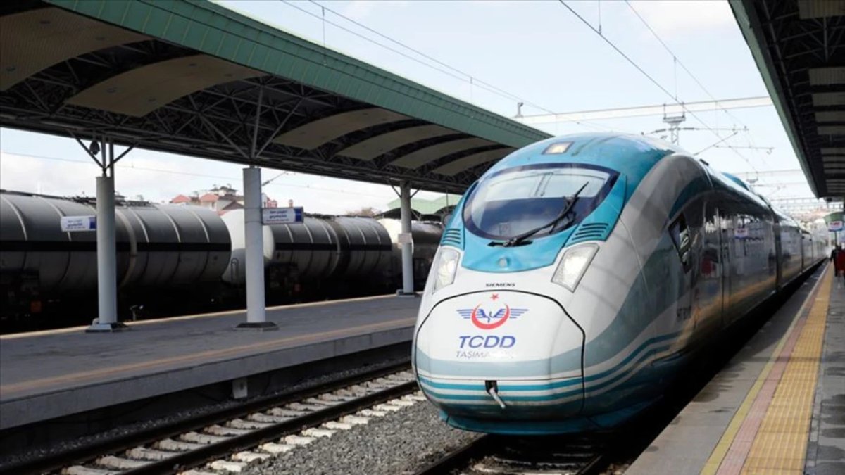 YHT biletlerine 'Yüzde 9'luk' yeni zam kapıda! Ankara - İstanbul hızlı tren bileti 1000 TL'yi aşacak mı?