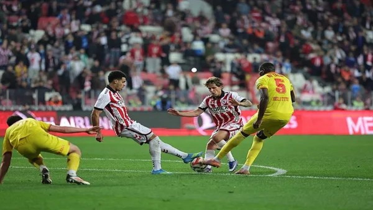 Samsunspor - Göztepe maçında şok eksikler: Muhtemel ilk 11'ler ve sakatlık raporu belli oldu!