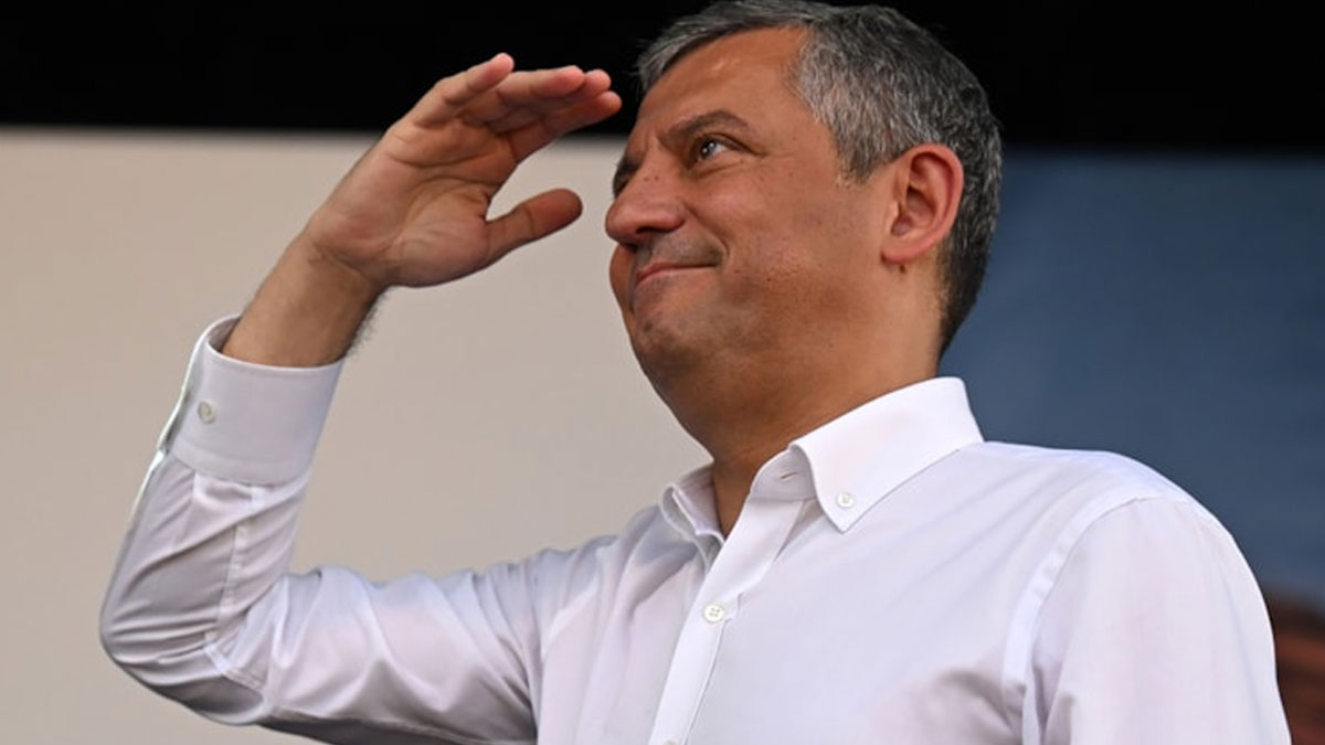 YENİ Parti lideri Özel: Otoriterlik Türkiye’nin kaderi değildir