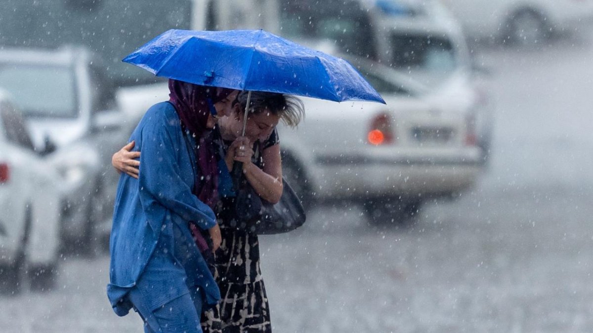 Meteoroloji'den bölgesel uyarı: Gök gürültülü sağanak yağış etkili olacak