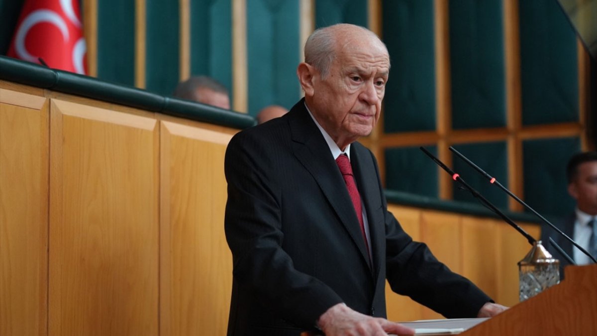 Bahçeli: Terörsüz Türkiye gençlere bırakılacak en büyük miras