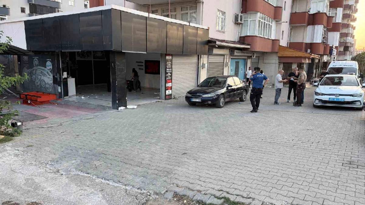 Alacak-verecek kavgasında kan aktı: Baba ve oğlu öldü, anne yaralandı