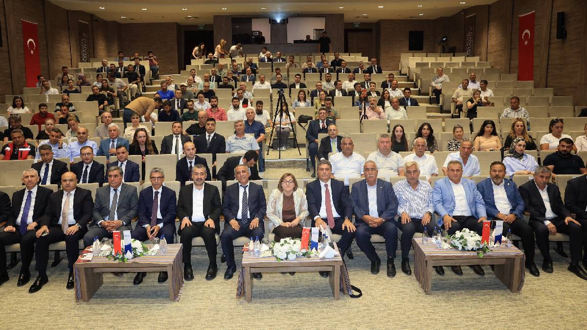 Gaziantep Büyükşehir, tarımsal destekler ve krediler bilgilendirme toplantısı düzenledi