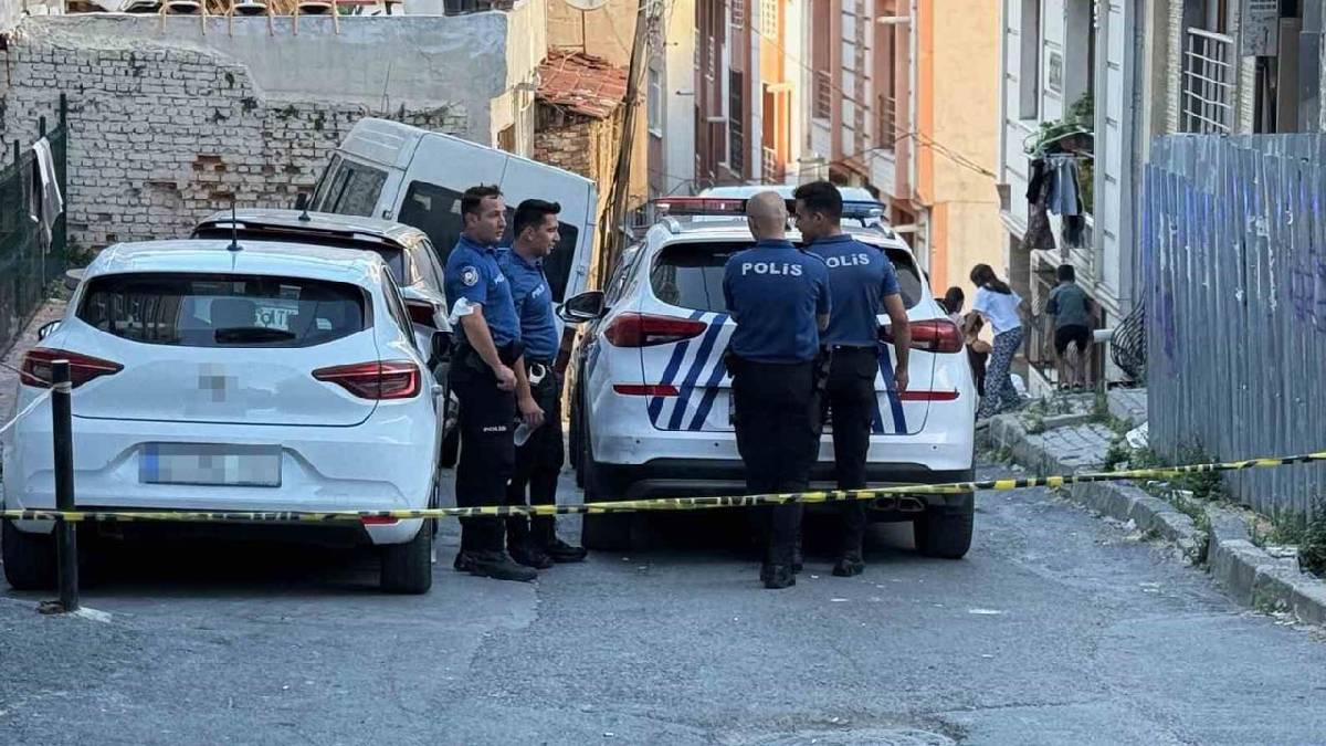 Şişli’de kötü koku ihbarı: 25 yaşındaki gencin cansız bedeni bulundu