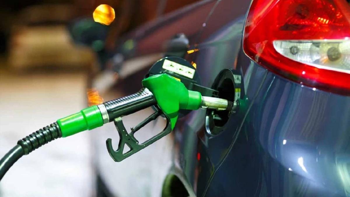 Motorine bir zam daha: Yarın gece tabela değişiyor