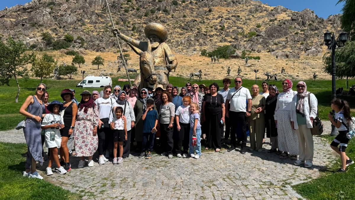 Kadınlar Eskişehir’in tarihi ve kültürel zenginliklerini keşfediyor