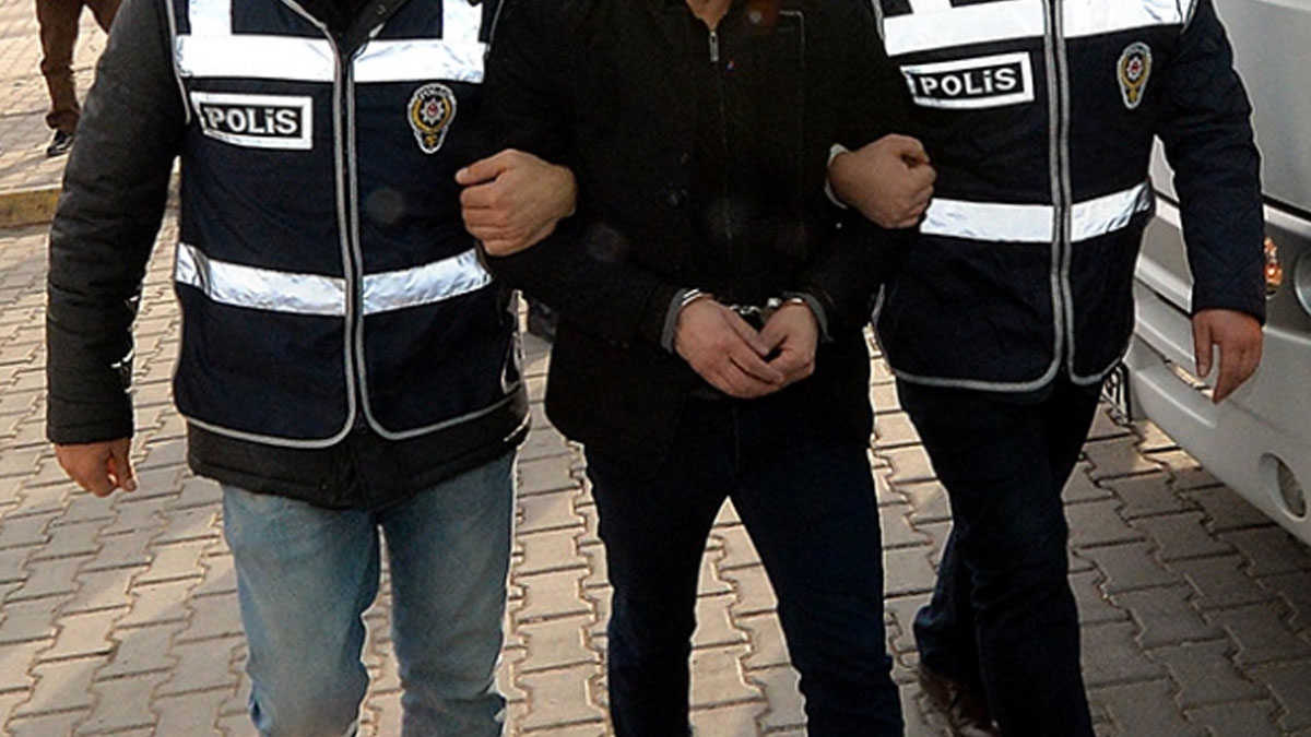Çocukları zorla çalıştırdıkları ortaya çıktı: 2 kişi tutuklandı