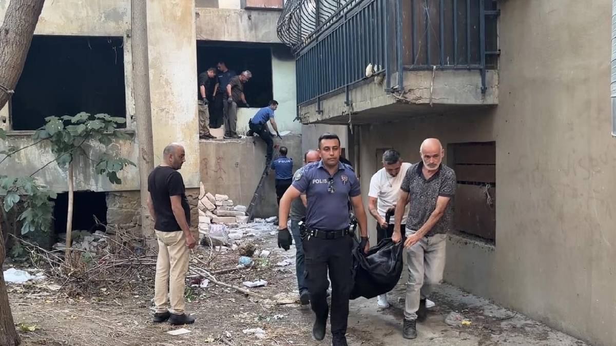 Kadıköy’de metruk binada ceset bulundu