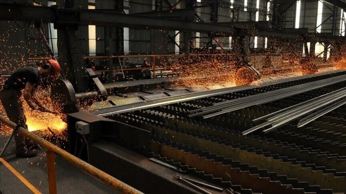 Küresel ham çelik üretimi temmuzda yüzde 0,3 azaldı