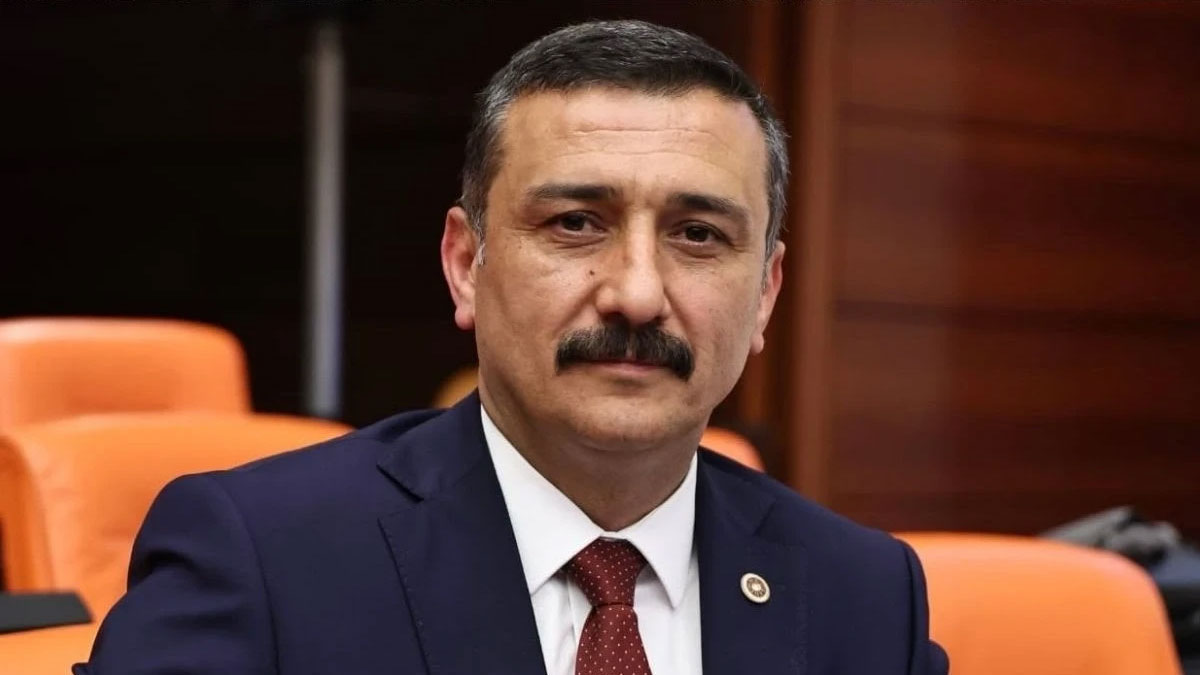 İYİ Partili Selçuk Türkoğlu’na polis müdahalesi: Beyin kanaması geçirdi