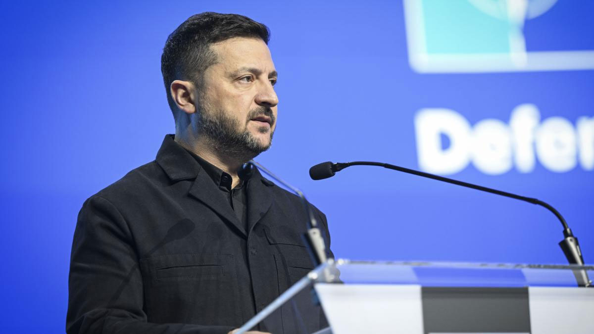 Zelenskiy'den Rusya açıklaması: Karadeniz konusunda müzakereler yürütülecek