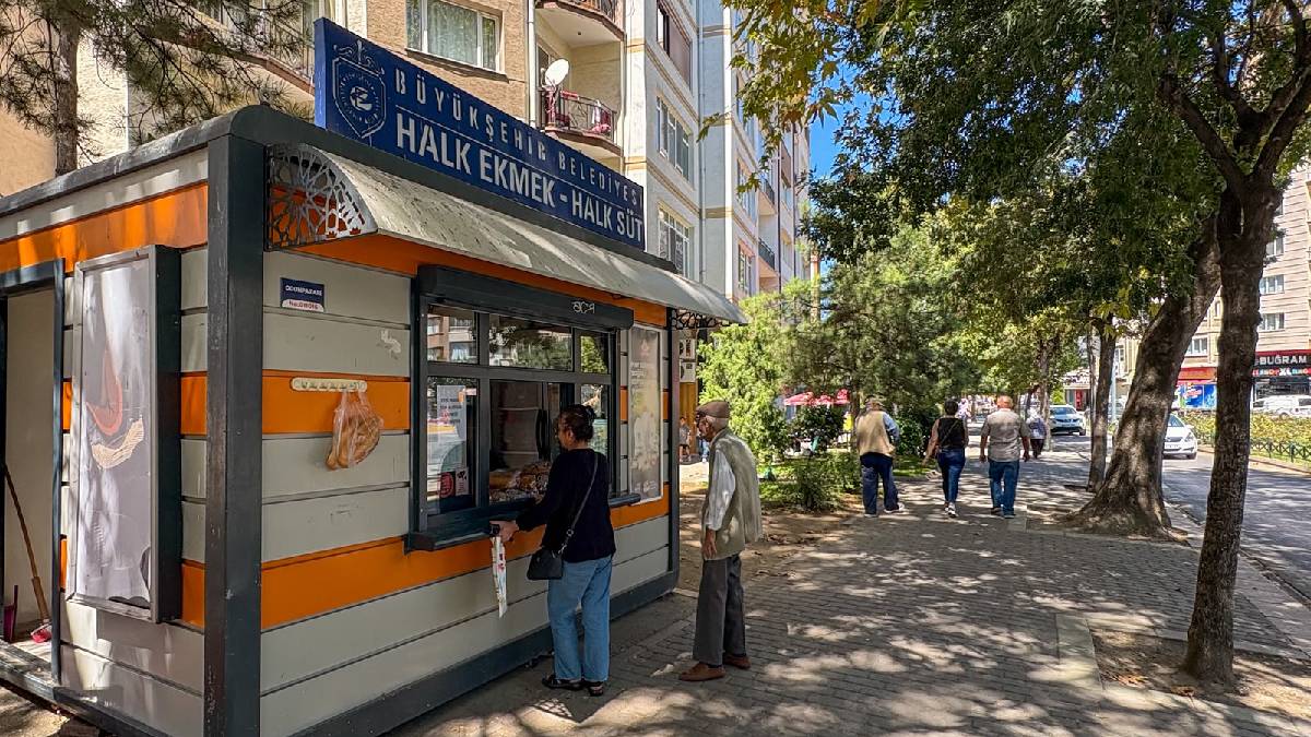 Halk Ekmek’ten sağlıklı beslenmeye katkı: Ekşi mayalı tam buğday ekmeği satışta