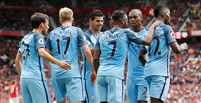 Manchester derbisini kazanan City 4'te 4 yaptı