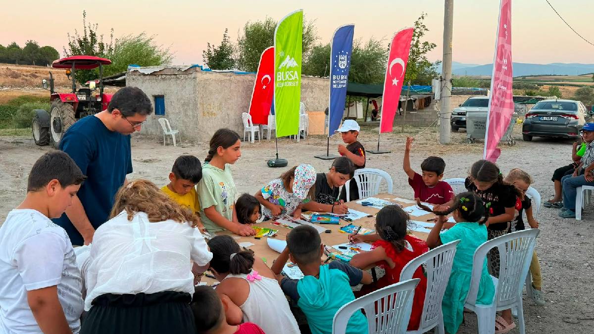 Bursa'da mevsimlik tarım işçilerine destek: Büyükşehir daha sağlıklı koşullar için sahada