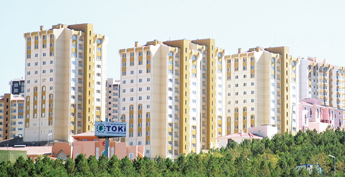 TOKİ borçları yastık altıyla kapatıldı