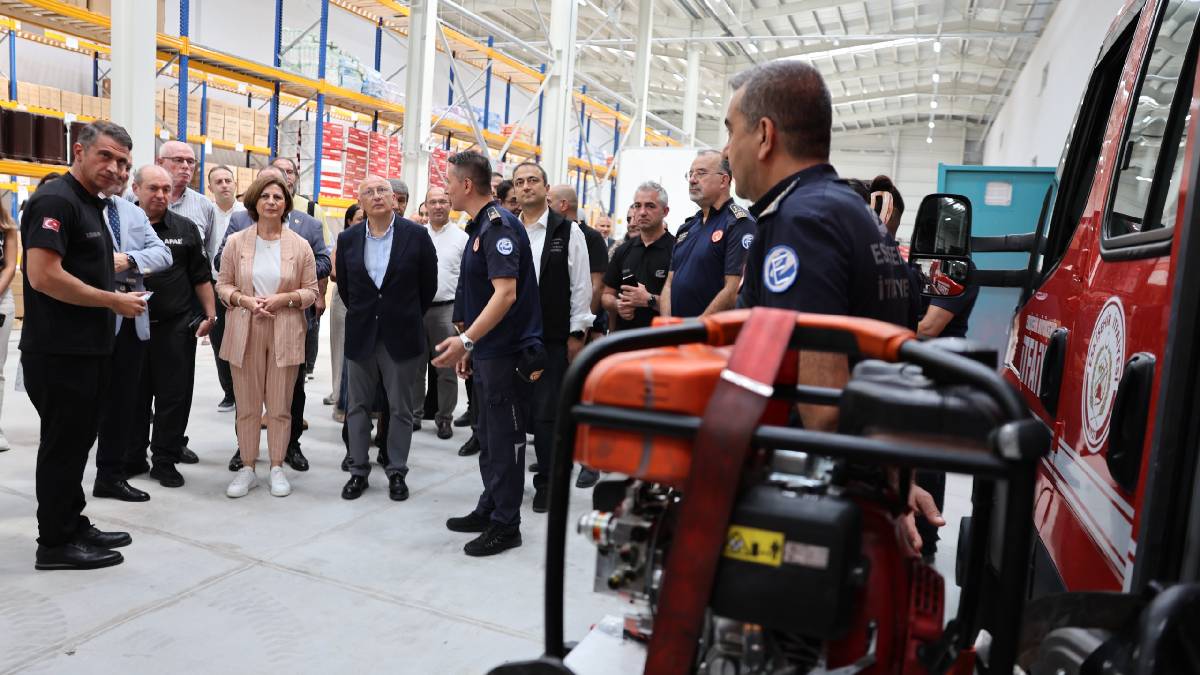 Eskişehir’in afet gücüne yeni merkez: Afet Koordinasyon ve Lojistik Merkezi ile sofra 26 yemek fabrikası açıldı