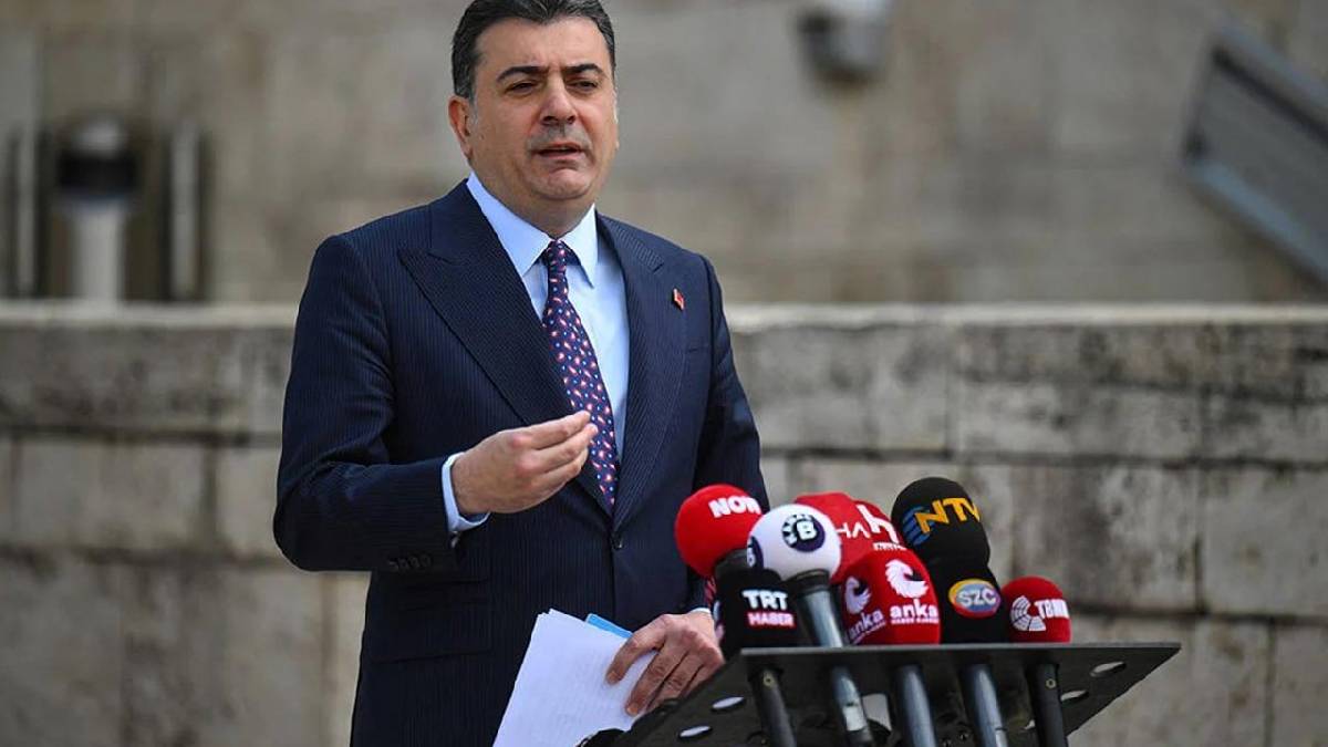 YENİ Parti’den CHP’deki ihraç kararlarına sert tepki: Mesele koltuğu bırakmamakmış