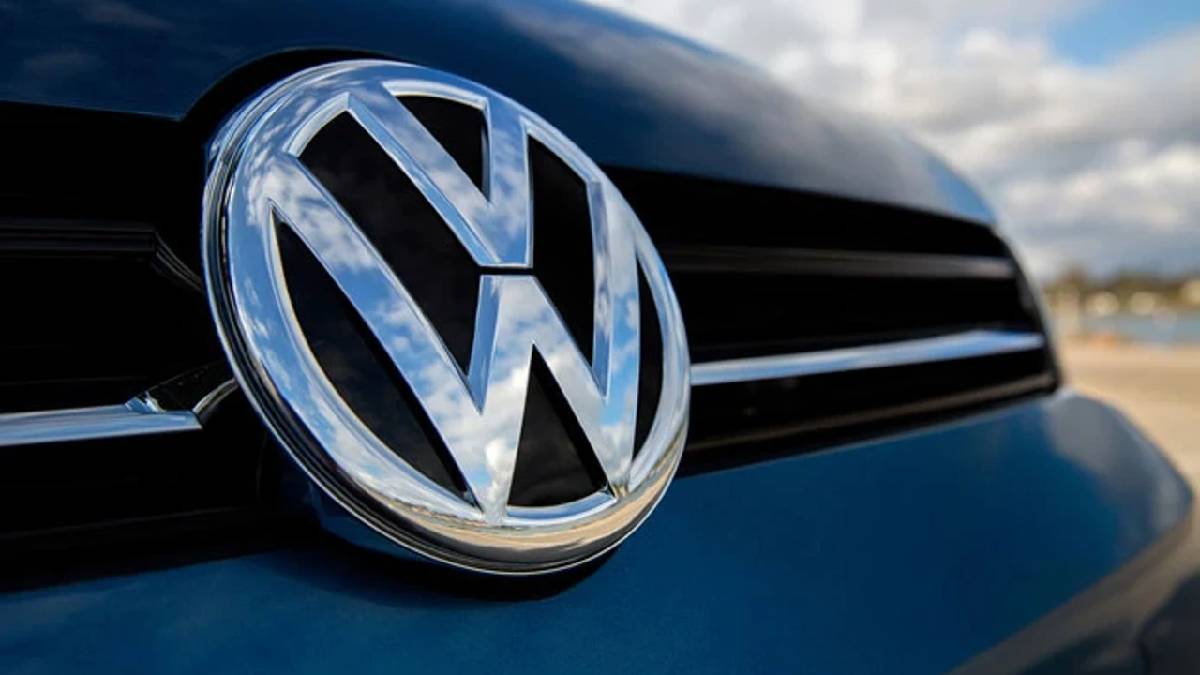 Volkswagen’de işten çıkarma ve fabrika kapatma depremi! 50.000 çalışan risk altında