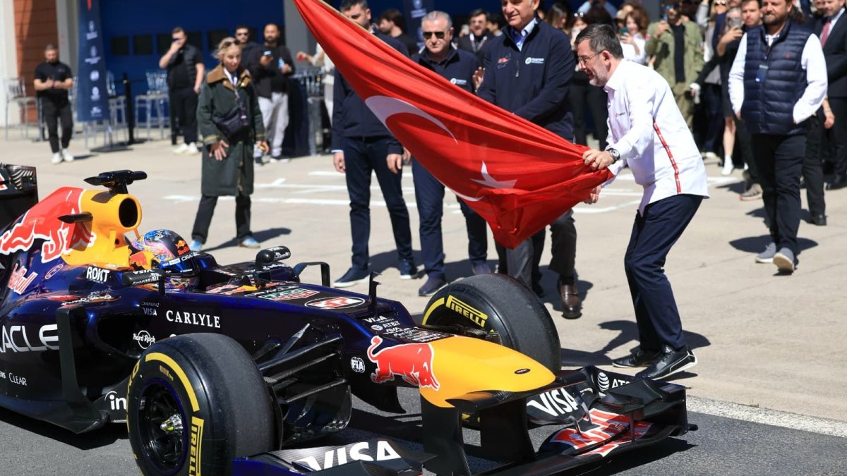 Formula 1 5 yıl daha Türkiye'de
