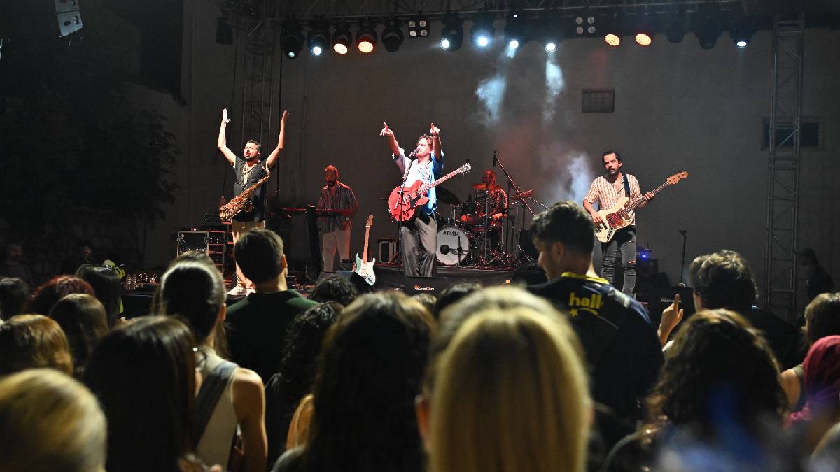 Evrencan Gündüz’den müzikseverlere unutulmaz konser