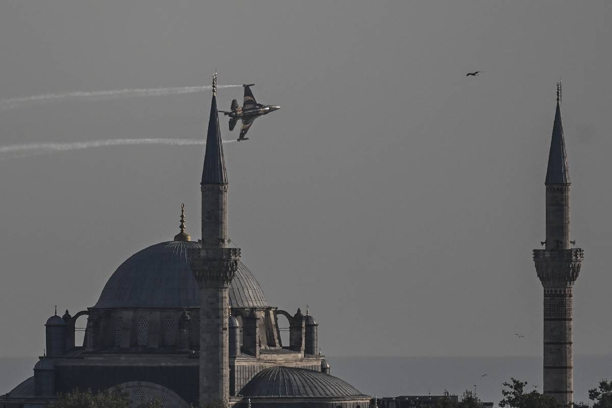SOLOTÜRK'ten 30 Ağustos Gösterisi İçin Prova Uçuşu