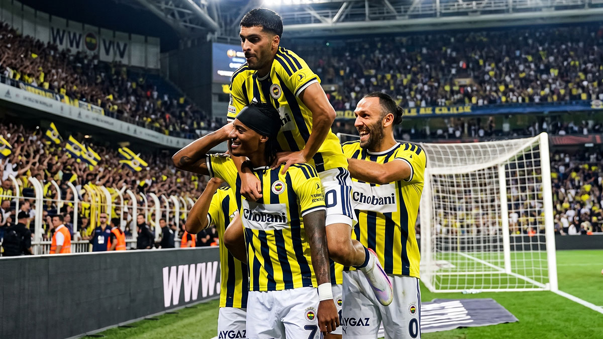 Ekonomistler açıkladı: Fenerbahçe maç kazandığında sanayinin çarkları daha hızlı dönüyor
