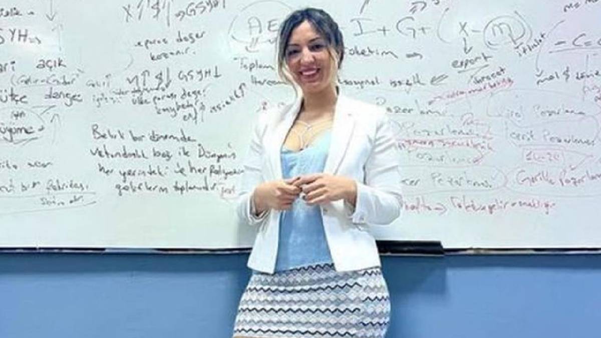 Sosyal medyada “Fidan Hoca” olarak tanınan Fidan Atalay gözaltına alındı