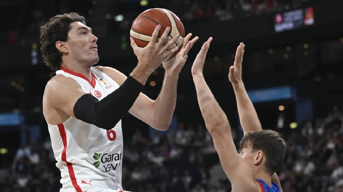 Cedi Osman yıldızlaştı, Türkiye Litvanya’yı farklı yendi