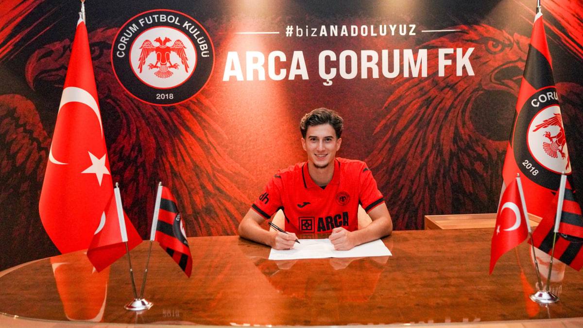 Göktan Gürpüz Çorum FK'ya transfer oldu
