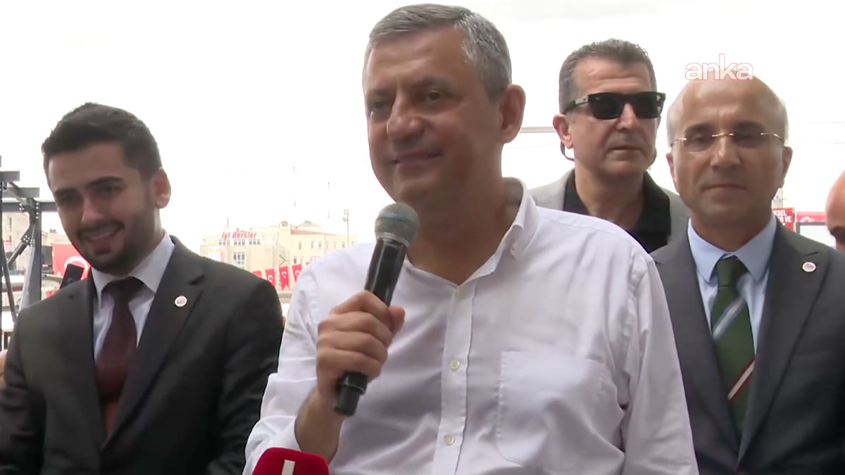 'Ağzımdan kaçırdım' dedi, seçim vaadini açıkladı: Ev kadınlarının sigortasını devlet ödeyecek