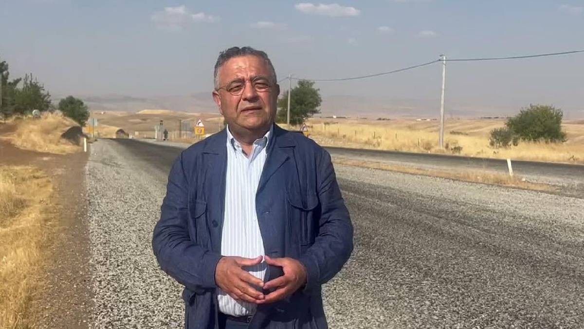 Sezgin Tanrıkulu’ndan D360 karayolu tepkisi: “2026 yılında bu yol Diyarbakır’a yakışıyor mu?”