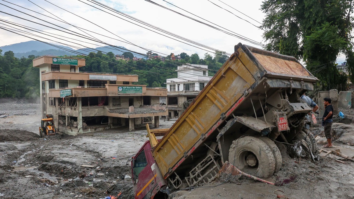 Nepal’de sel felaketinin bilançosu ağırlaşıyor: 691 can kaybı, 3 binden fazla kişi aranıyor