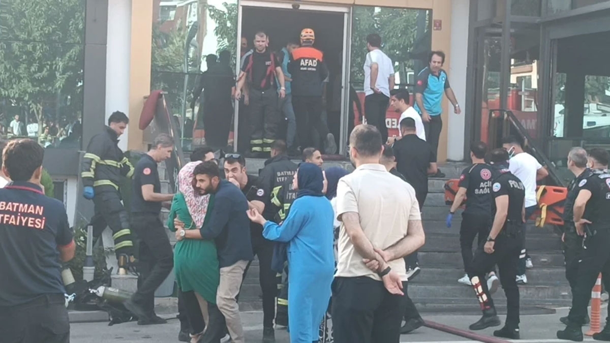 Batman'da korku dolu anlar: Spor salonunda yangın
