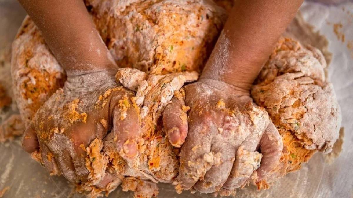 Kışlık tarhanada ‘Babaanne yöntemi’! Böyle yapan böceklenmeden, güvenle saklıyor