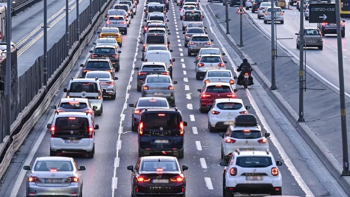 Trafik kazalarında yeni dönem yarın başlıyor: 'Alo 193 Ortak Hasar İhbar Merkezi' devreye giriyor