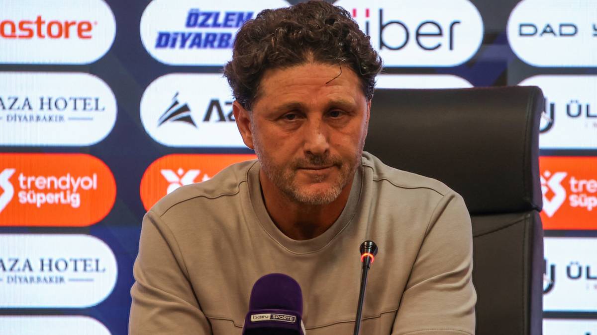 Trabzonspor'da Fatih Tekke'ye sert eleştiriler: Hocam sen ne istiyorsun?