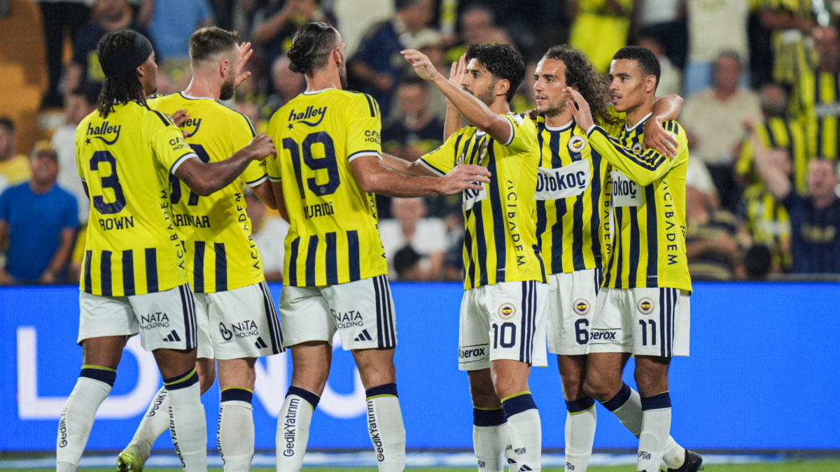 Fenerbahçe’de transfer dönemi bitti: Gönderilen 3 futbolcu resmen açıklandı