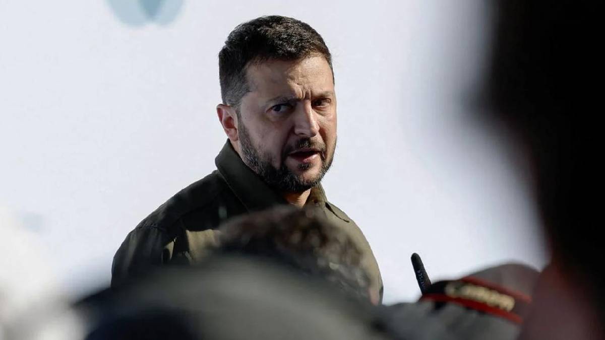 Ukrayna savaşta yeni aşamaya geçti: Rusya hava sahasını kapatıyoruz