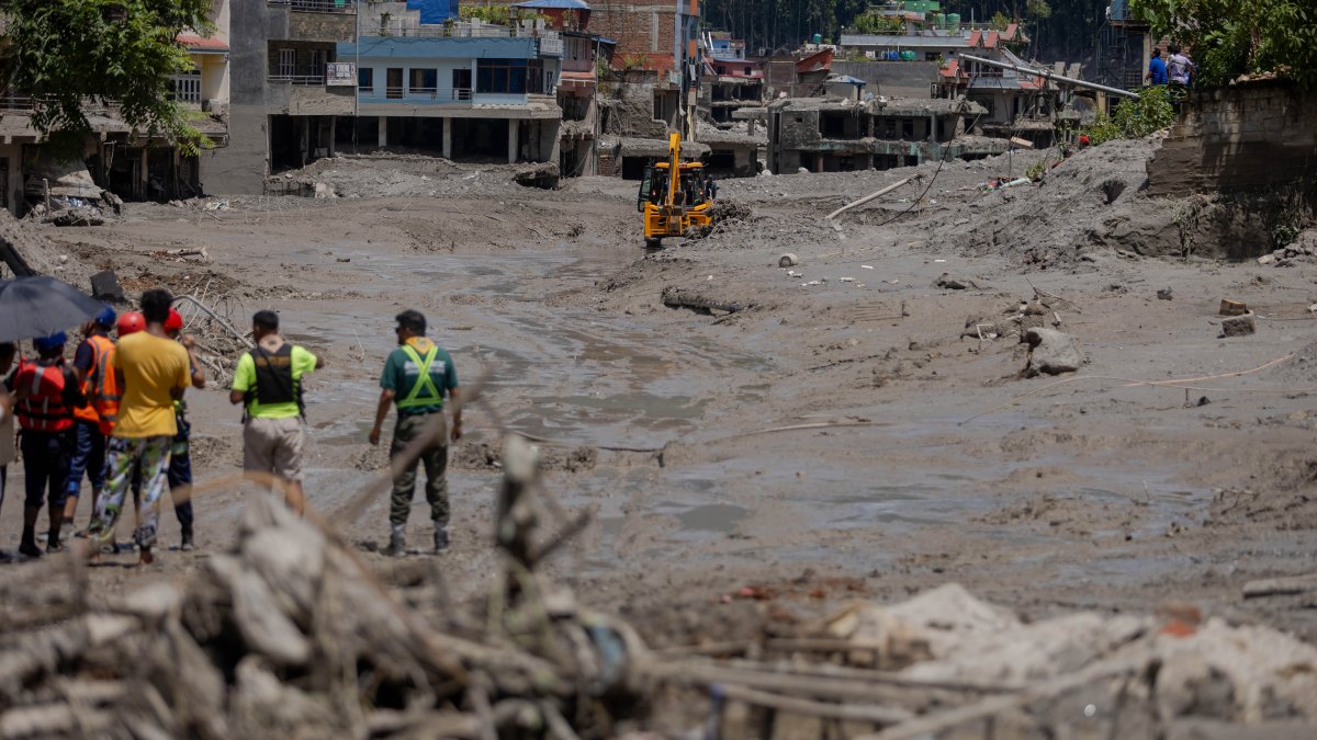 Nepal’deki sel felaketinde can kaybı 1114’e çıktı