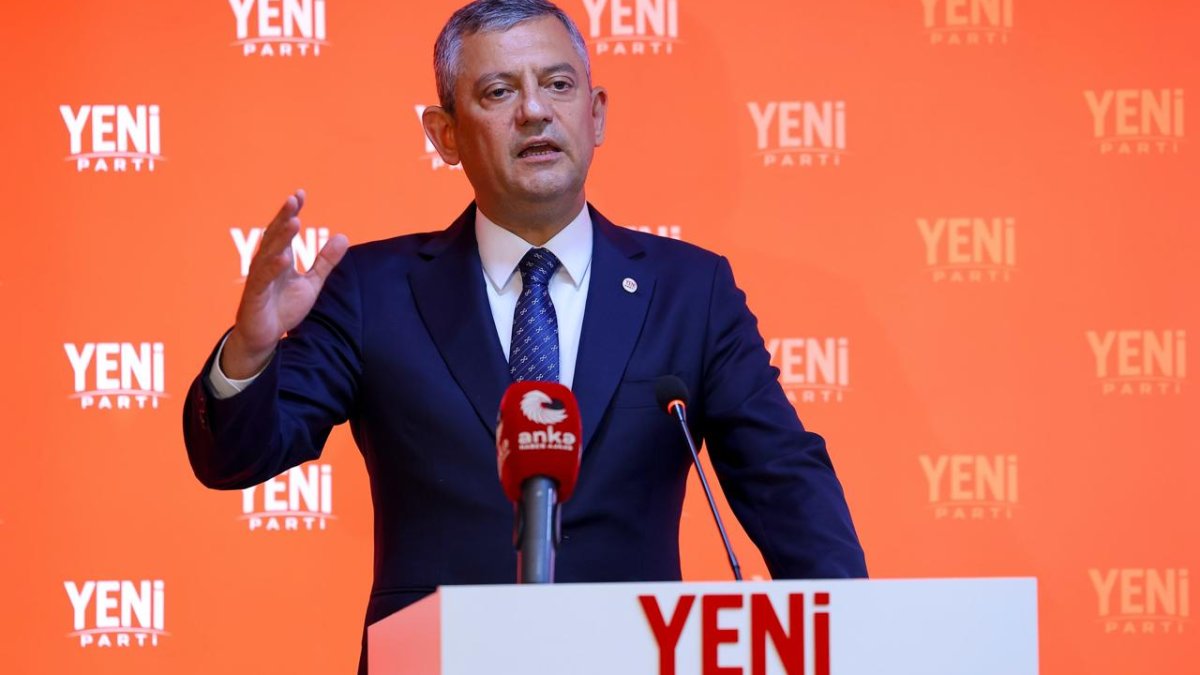 Özel’den İBB için dikkat çeken uyarı: AK Parti’ye geçmesini göze alamazlar diyemeyiz
