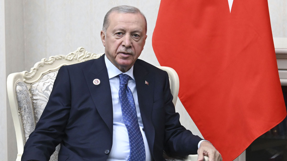 Erdoğan: Fay hatlarını yeniden harekete geçirme riski olan yaklaşımları hoş göremeyiz