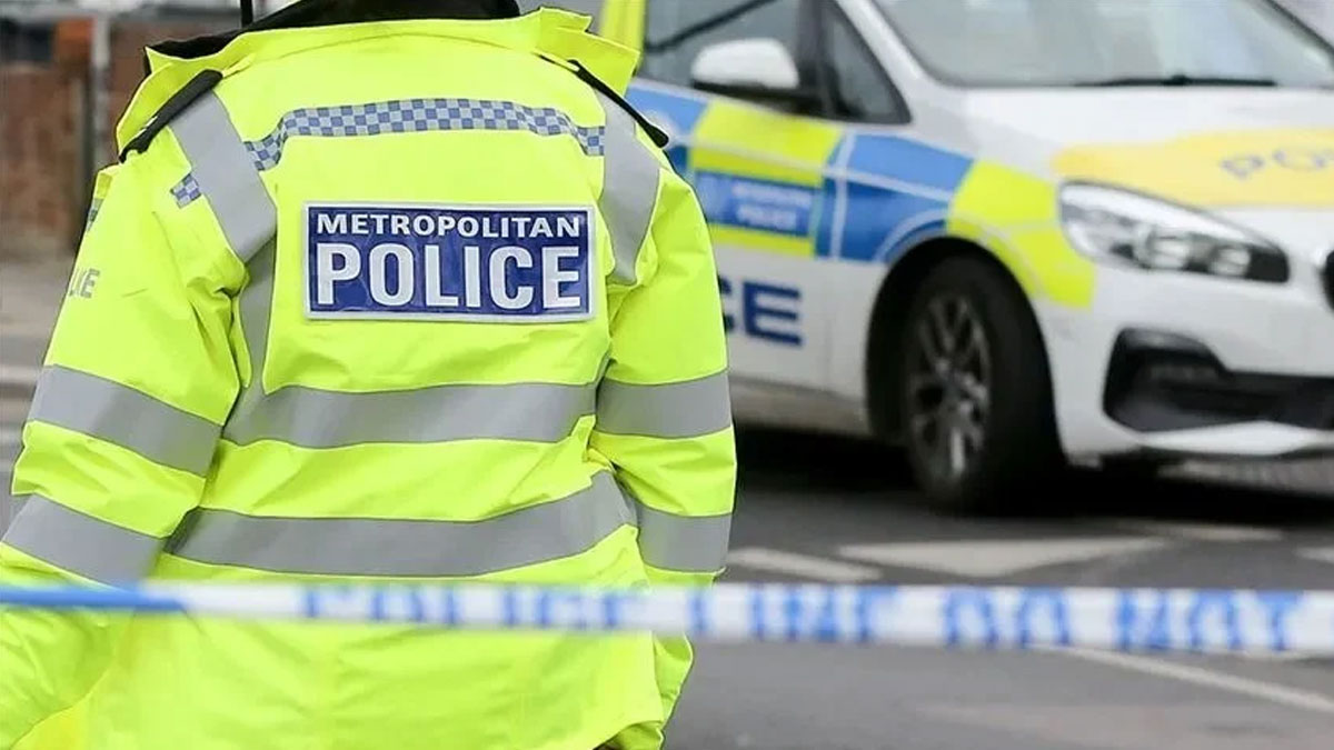 Londra’da metro istasyonunda saldırı: Ağır yaralanan kişi kurtarılamadı