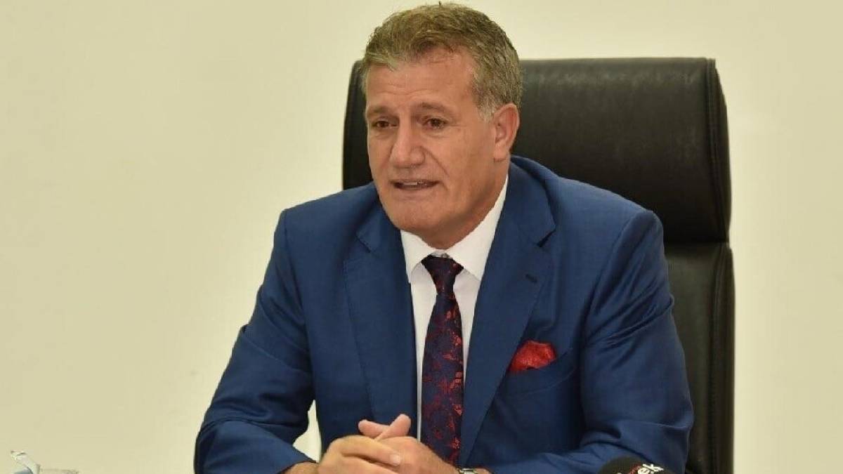 Ulaştırma Bakanı Erhan Arıklı görevinden alındı