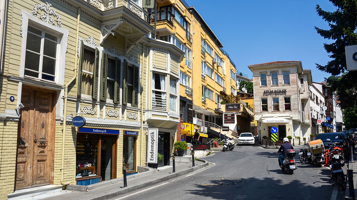 Rakamları görenler gözlerine inanamadı: İstanbul'un kalbinde metrekare fiyatları uçuşa geçti