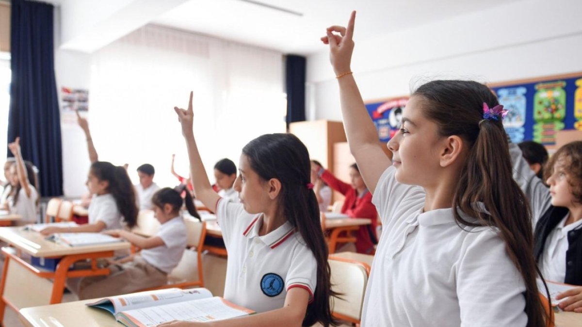 İlkokul 1. ve 5. sınıf şube kura sonucu nasıl öğrenilir? e-Okul şube değişikliği şartları neler?